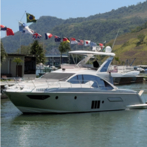 Azimut 56  Ano 2017  Horas 950